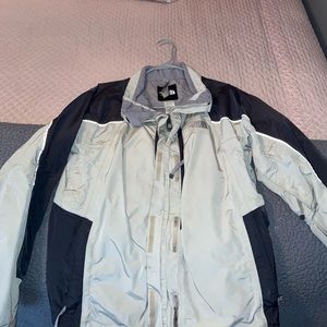 north face ski/snowboard jacket